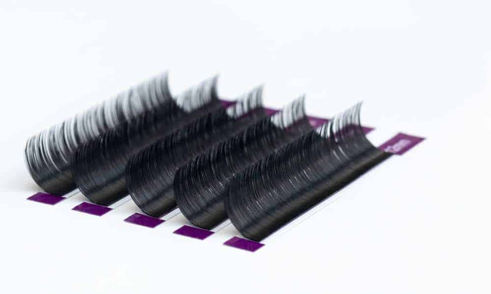 How To Apply Individual Lashes