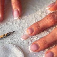 How To Take Off A Broken Acrylic Nail